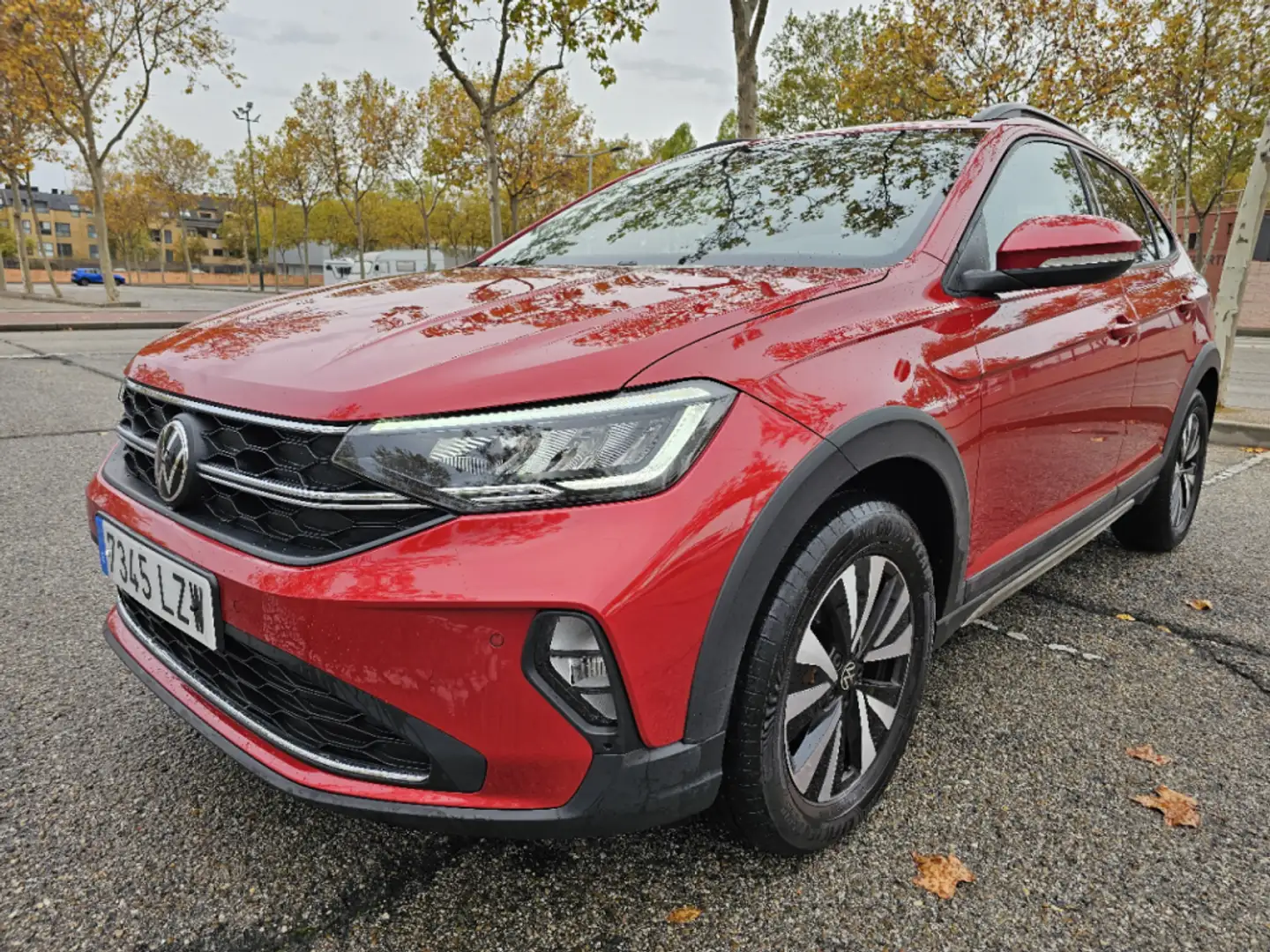 Volkswagen Taigo 1.0 TSI Life 70kW Rouge - 1