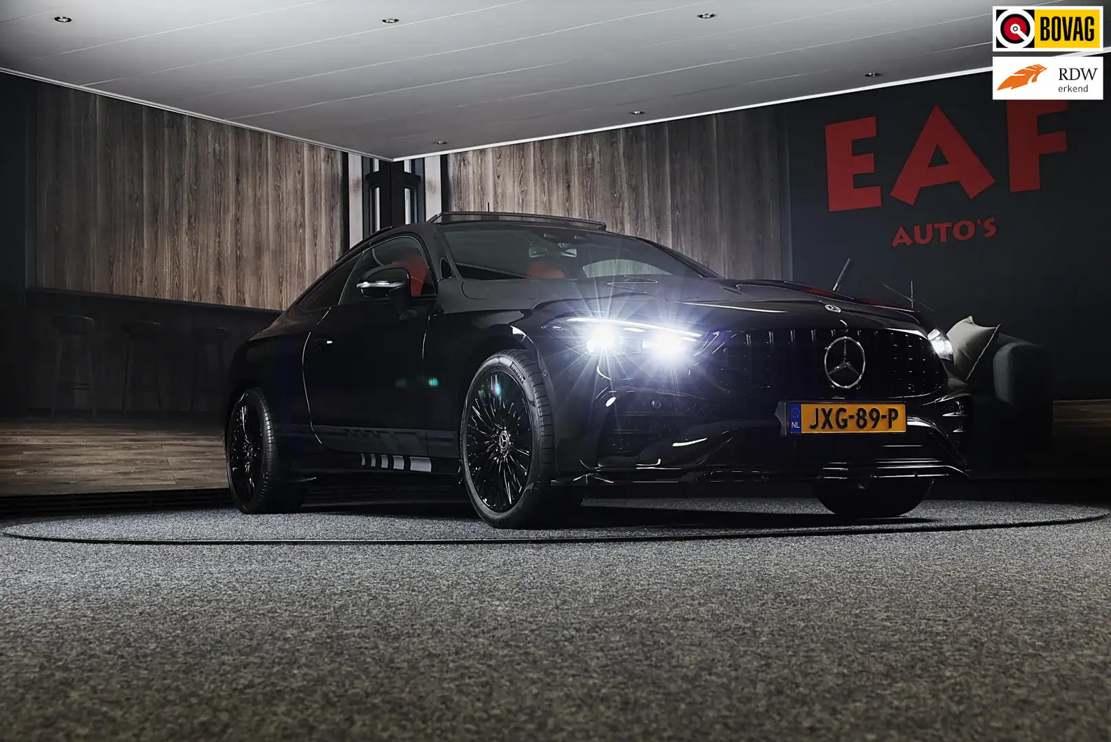 Mercedes-Benz CLE 300 Coupé e AMG 53 Look / Massage / Burmester / Head U Noir - 1