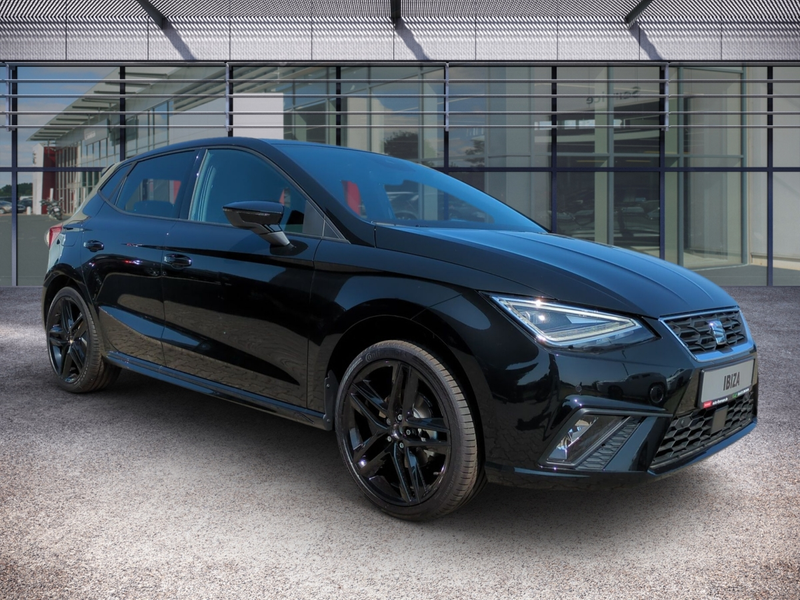 SEAT Ibiza 1.0 TSI FR Black Edition DSG+AUT+LED+Navi — photo 6