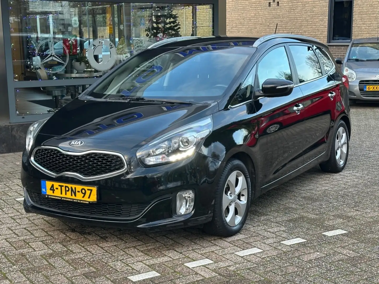 Kia Carens 2.0 GDI Business Pack Automaat 7P Navi Clima Cruis Schwarz - 2