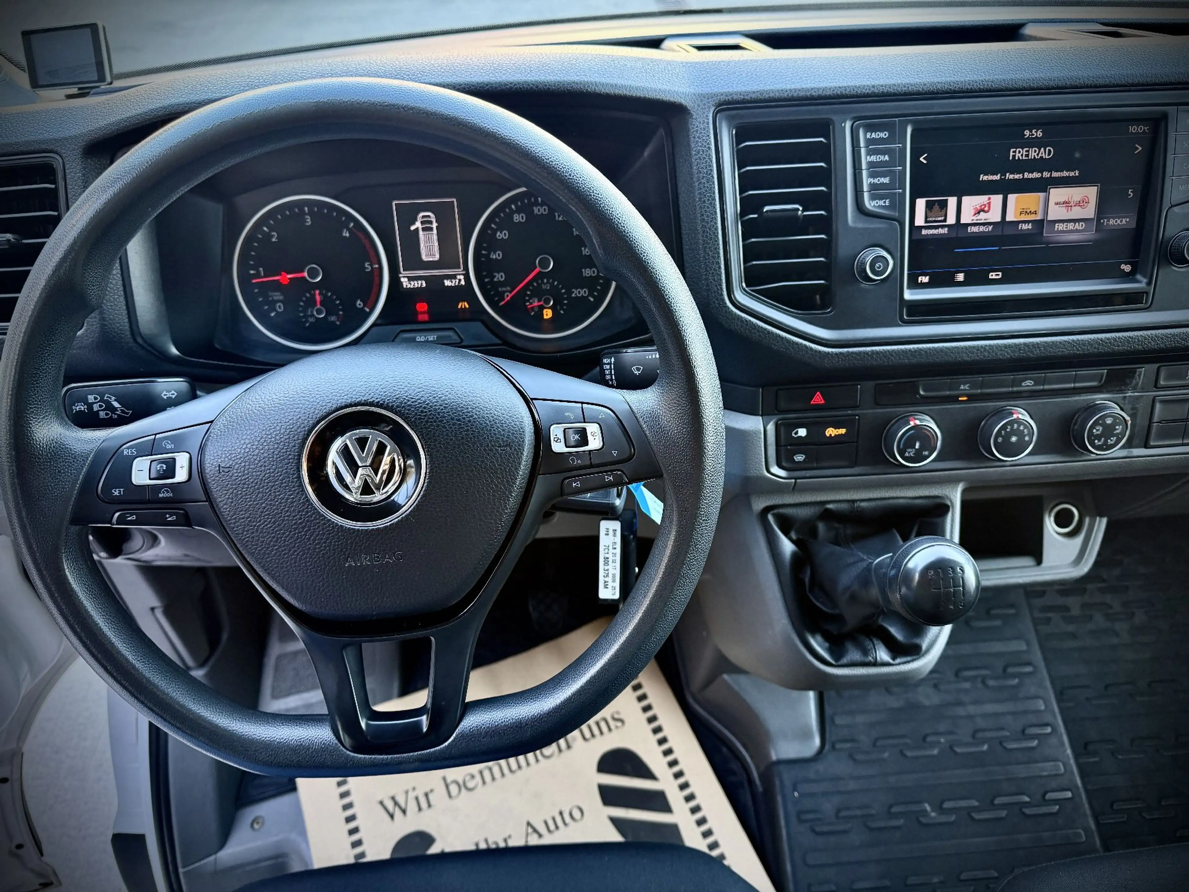 Volkswagen Crafter 2.0 TDI 4Motion L3H3 — photo 12