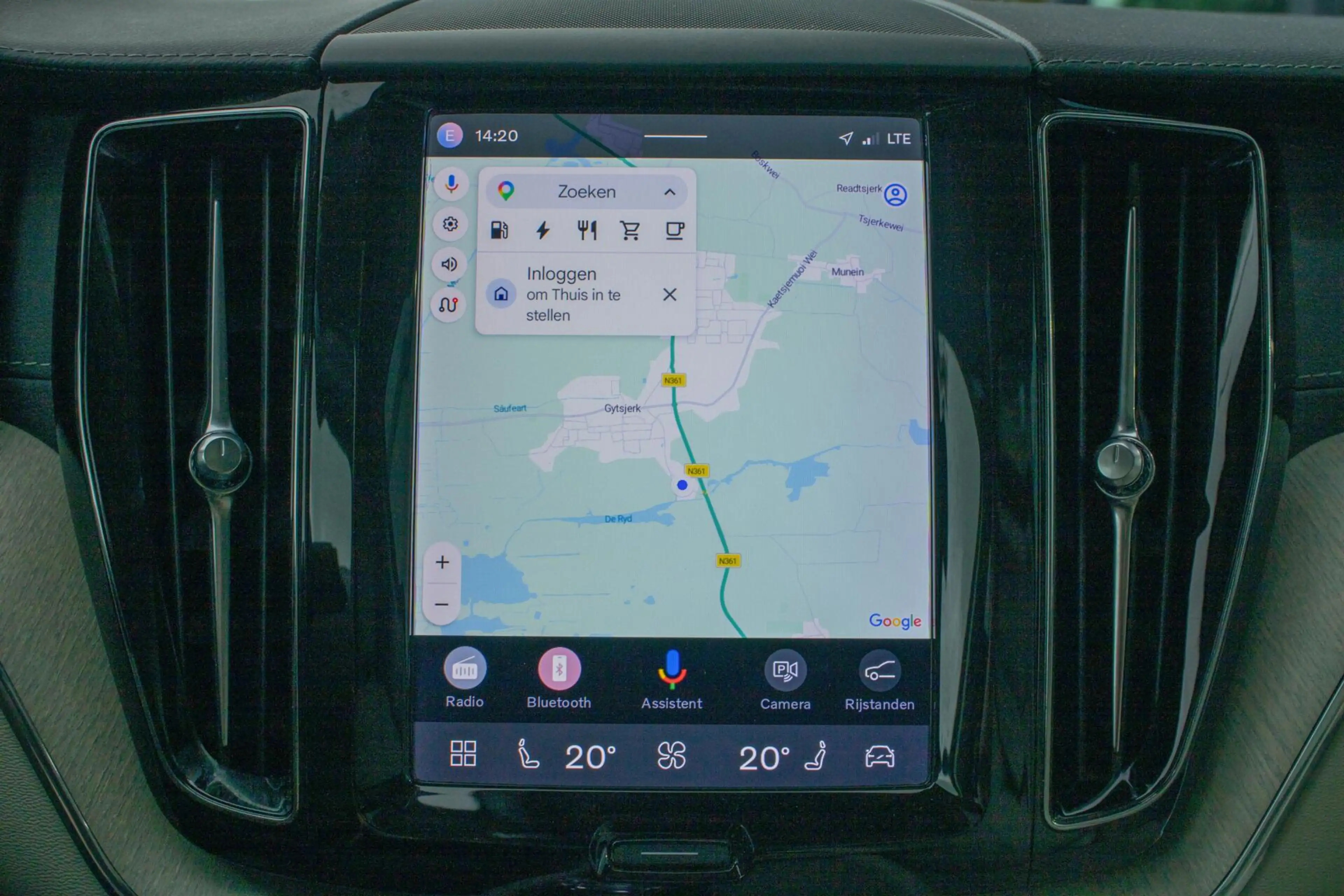 Volvo XC60 2.0 T6 PHEV AWD Inscription|ACC|Memory|Camera — photo 27