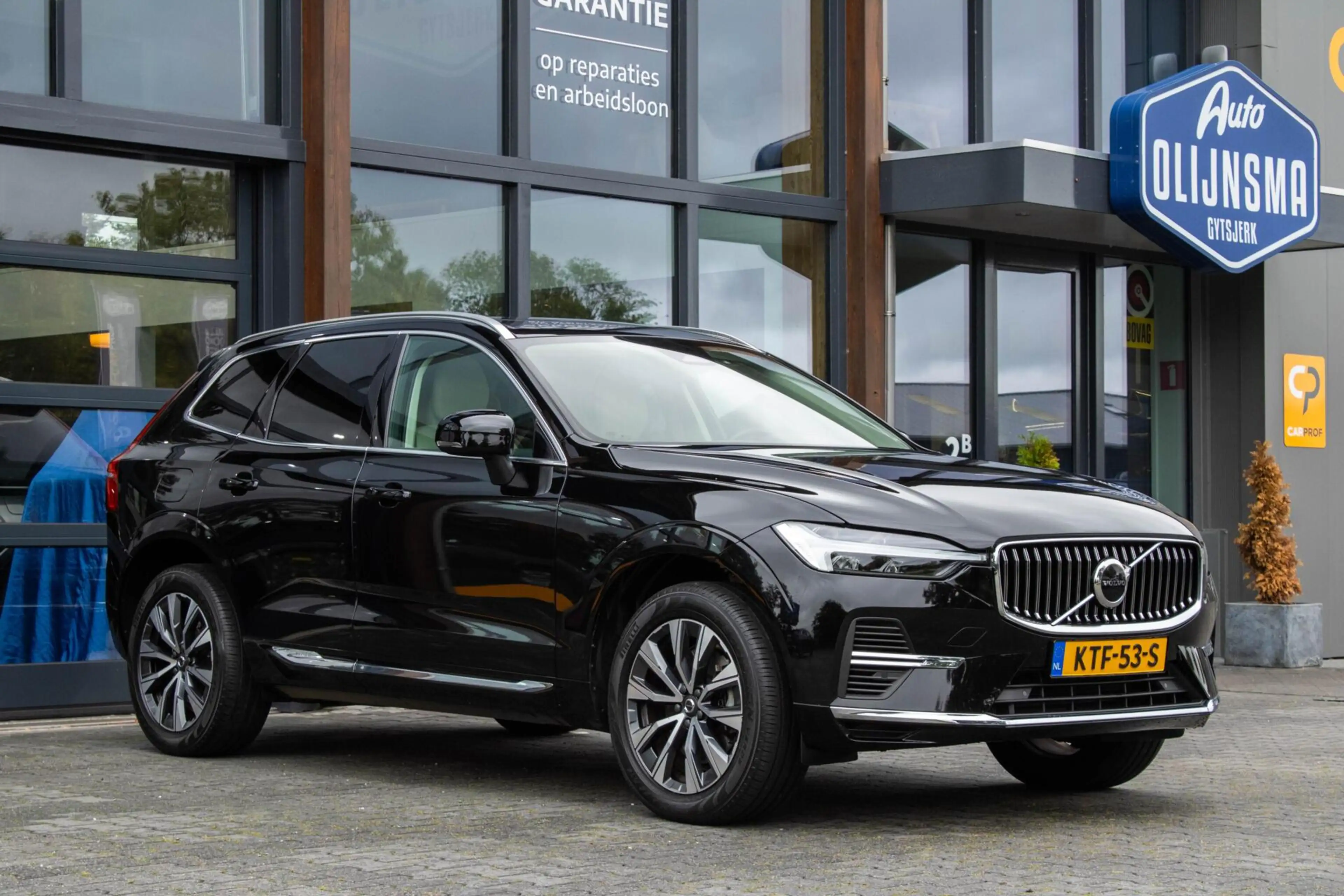 Volvo XC60 2.0 T6 PHEV AWD Inscription|ACC|Memory|Camera — photo 44