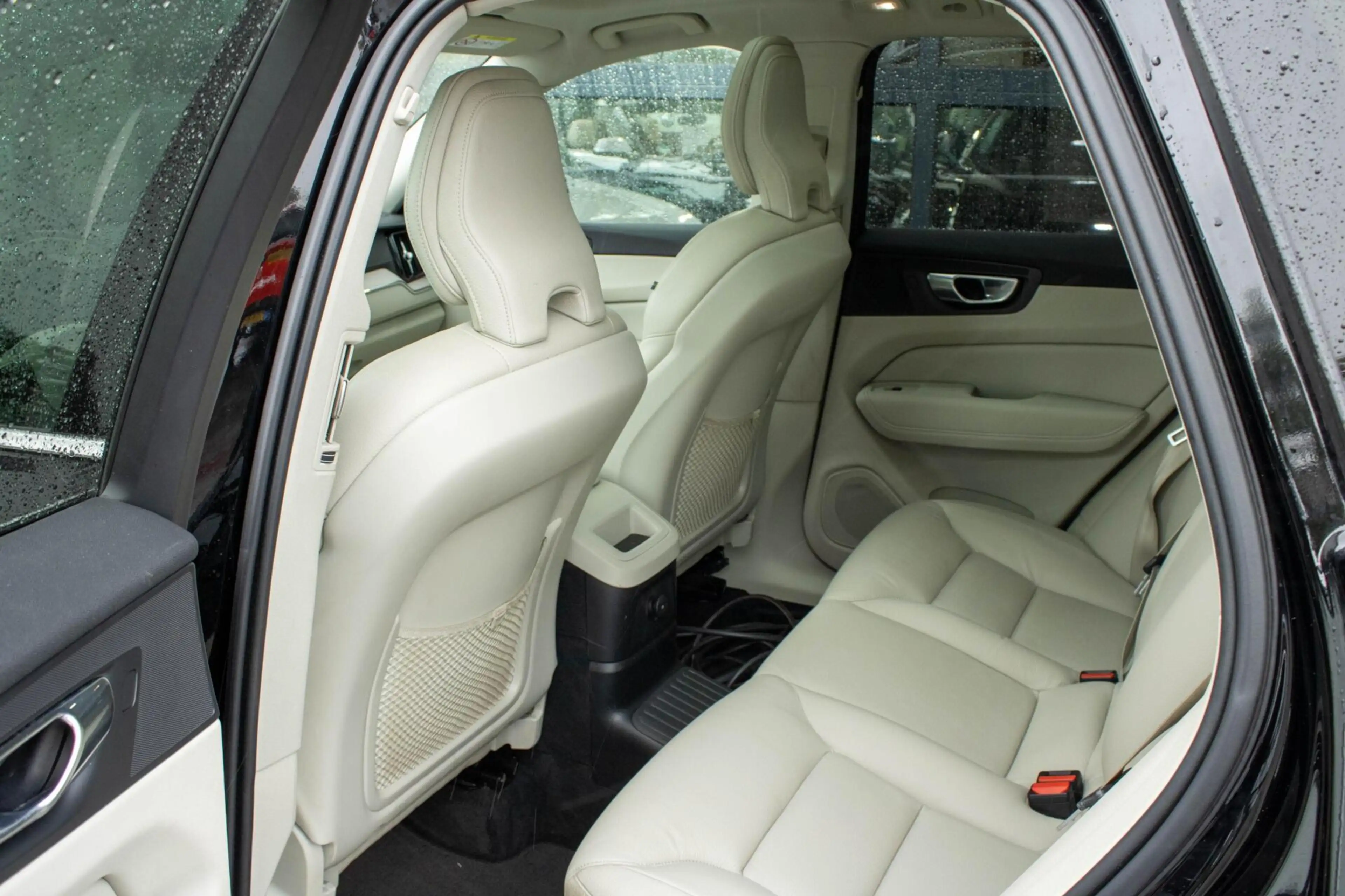 Volvo XC60 2.0 T6 PHEV AWD Inscription|ACC|Memory|Camera — photo 33