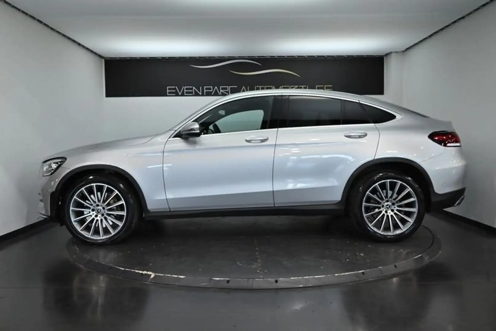 Mercedes-Benz GLC 300 300 d 9G-Tronic 4Matic AMG Line - 2