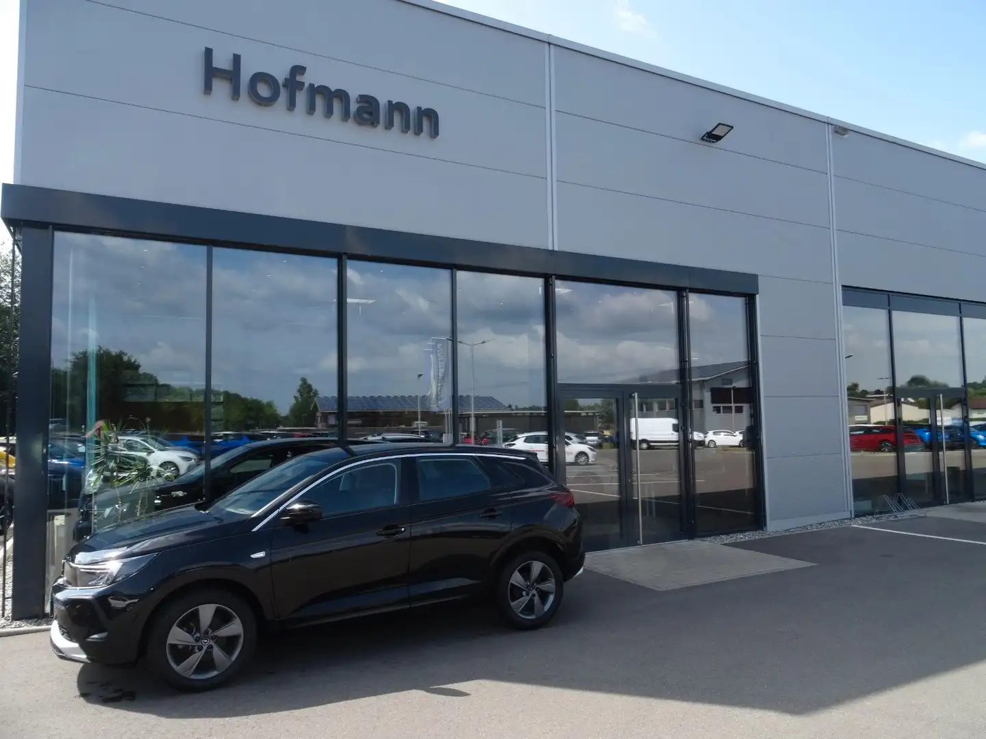 Opel Grandland X Grandland Enjoy, Klima, SHZ, LHZ, PDC, LED Schwarz - 1