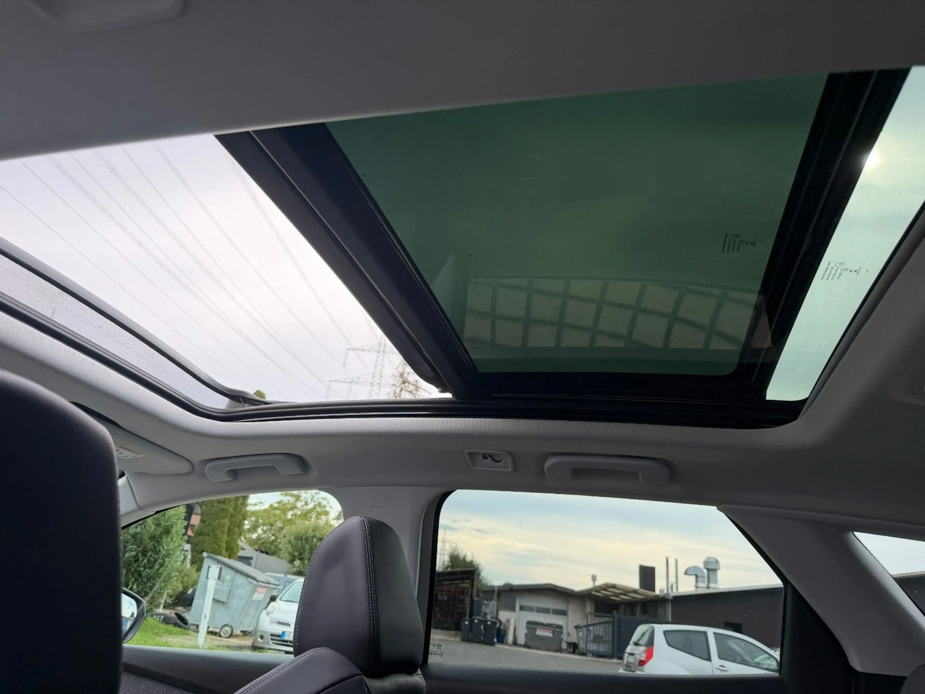 Peugeot 3008 Allure Business*PANO*KAMERA*LED SCHEINWERF* — photo 12