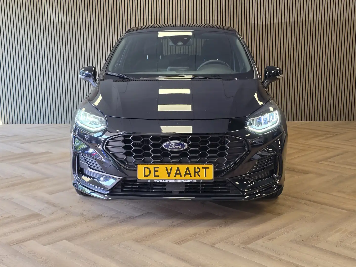 Ford Fiesta 1.0 EcoBoost Hybrid ST-Line 155PK! APPLE CARPLAY C Schwarz - 2