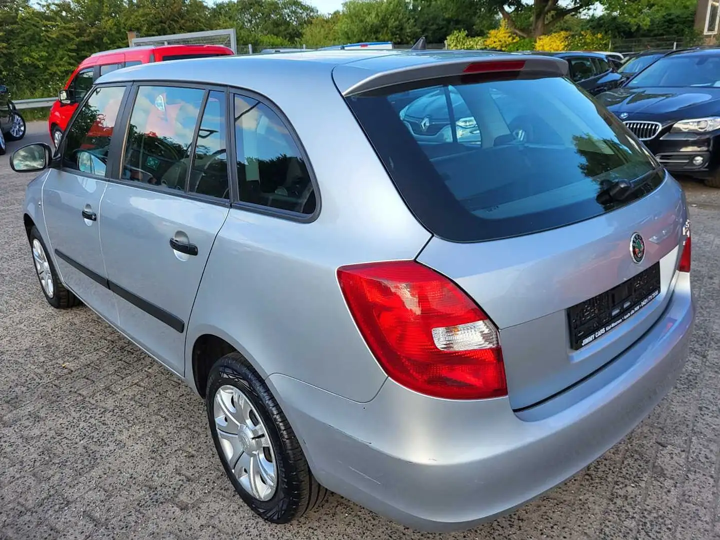 Skoda Fabia II Combi Diesel 1.6 TDI DPF Ambiente Silber - 2