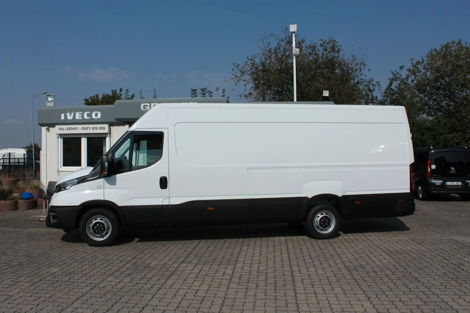 Iveco Daily 35 S 16 A8 V NEW MODEL '24 Weiß - 2