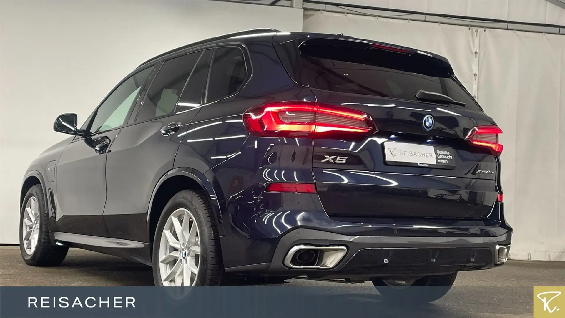 BMW X5 xDrive45e A M-Sport,Pano,DAProf,Autom Schwarz - 2