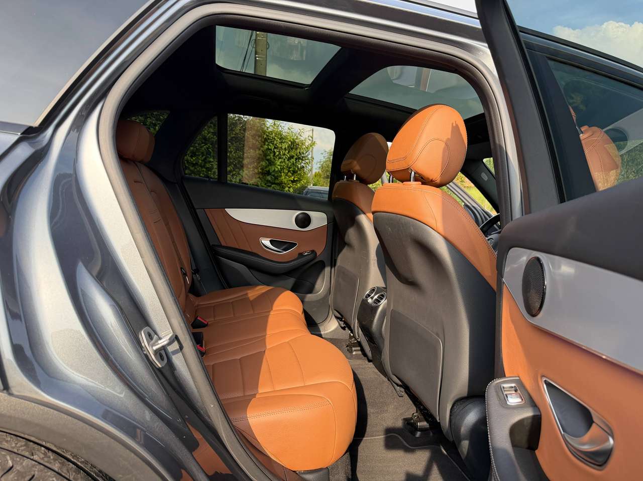 Mercedes-Benz GLC 200 2022 — photo 11 sur 20