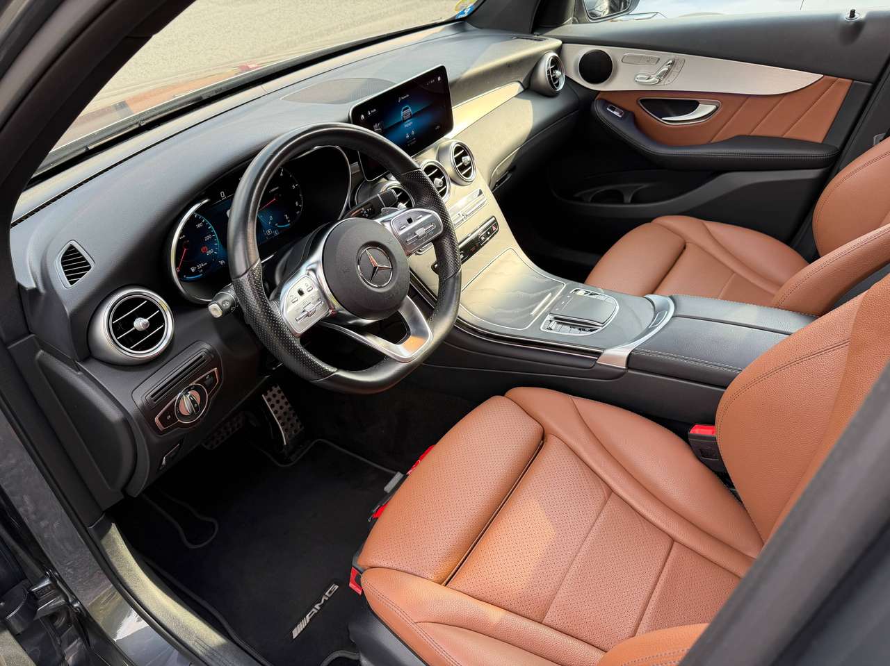 Mercedes-Benz GLC 200 2022 — photo 8 sur 20