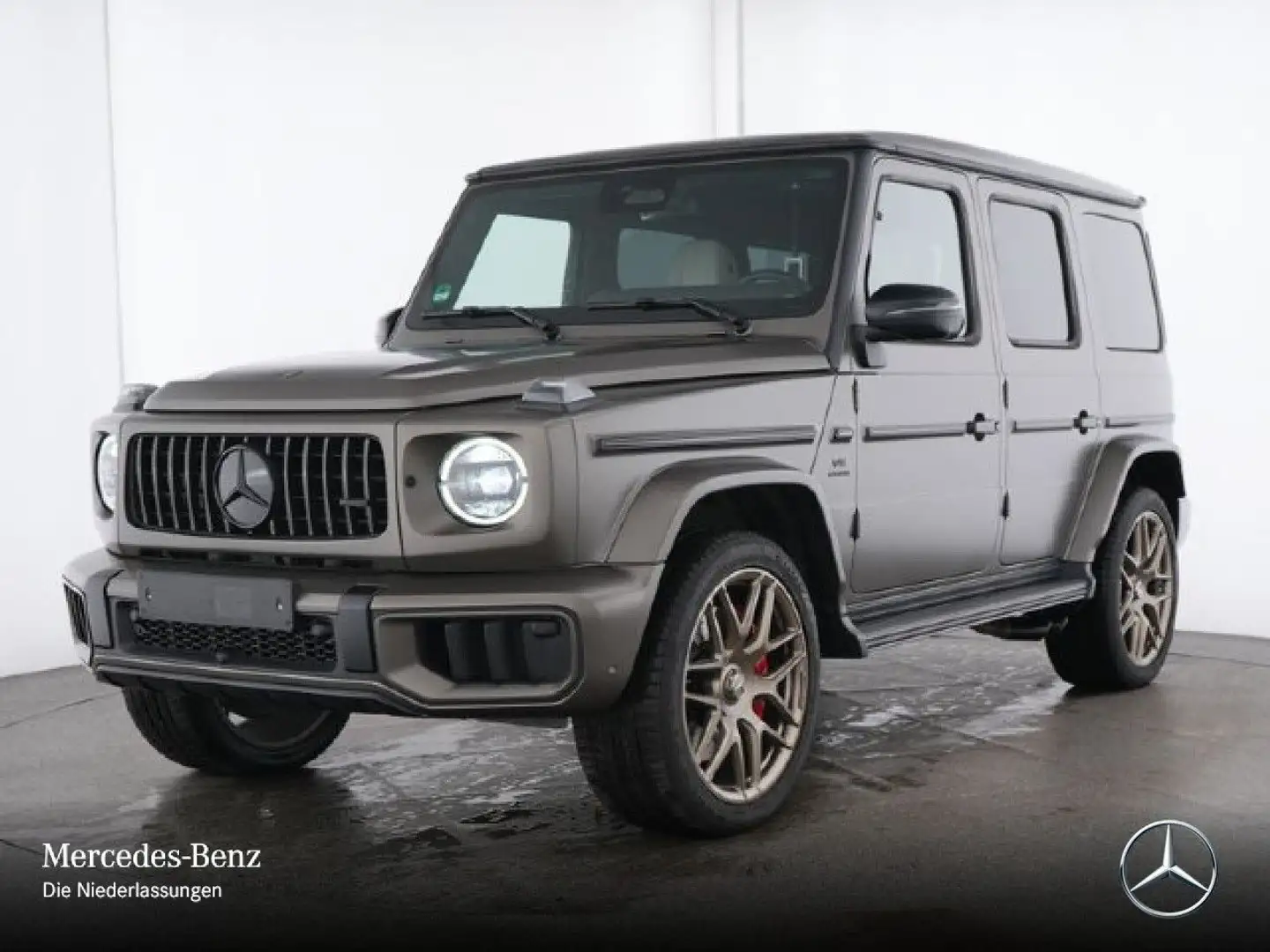 Mercedes-Benz G 63 AMG Burmester 3D Driversp Perf-Pack 360° SHD Grau - 2