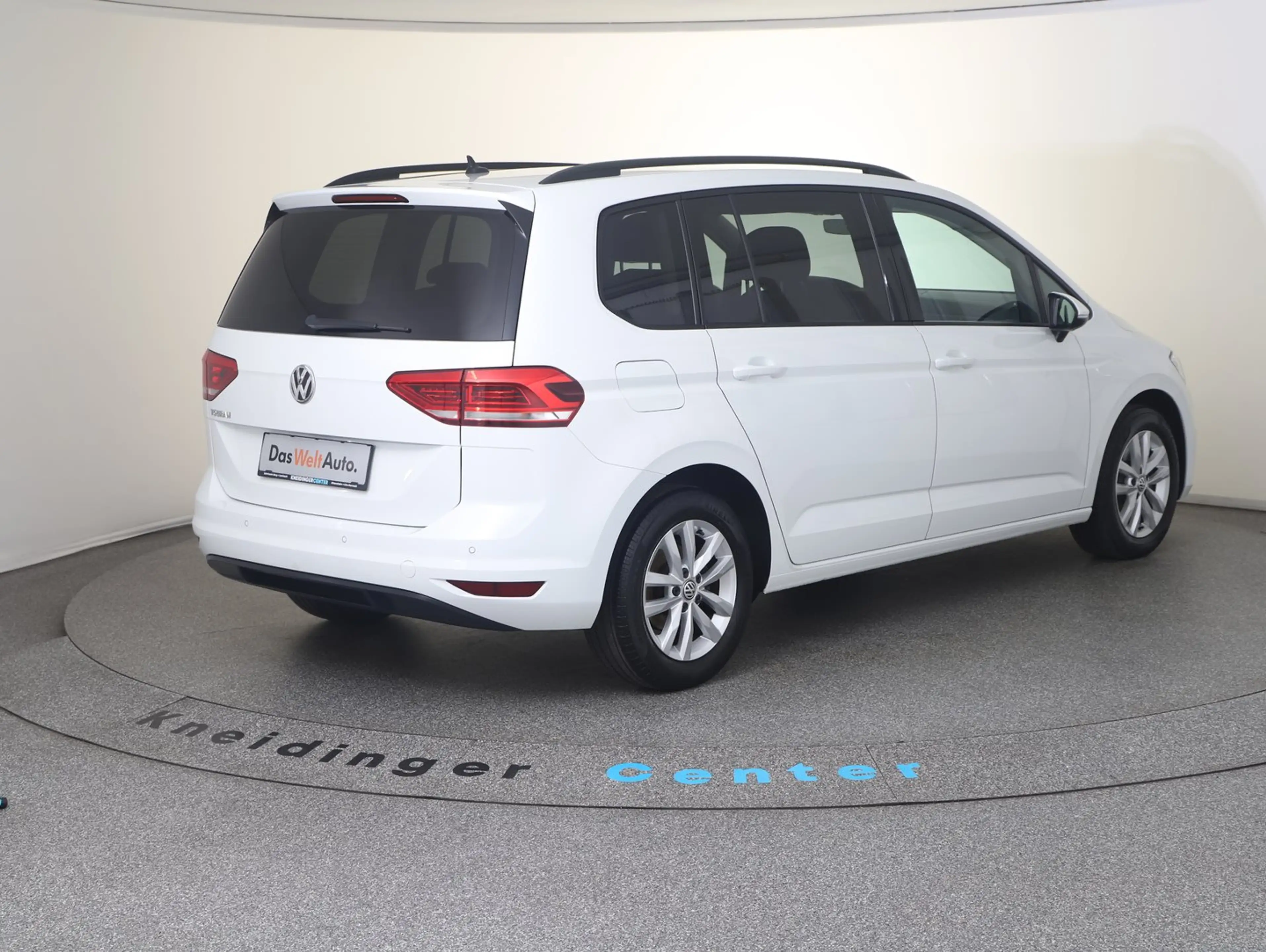 Volkswagen Touran Comfortline TDI SCR 5-Sitzer — photo 9