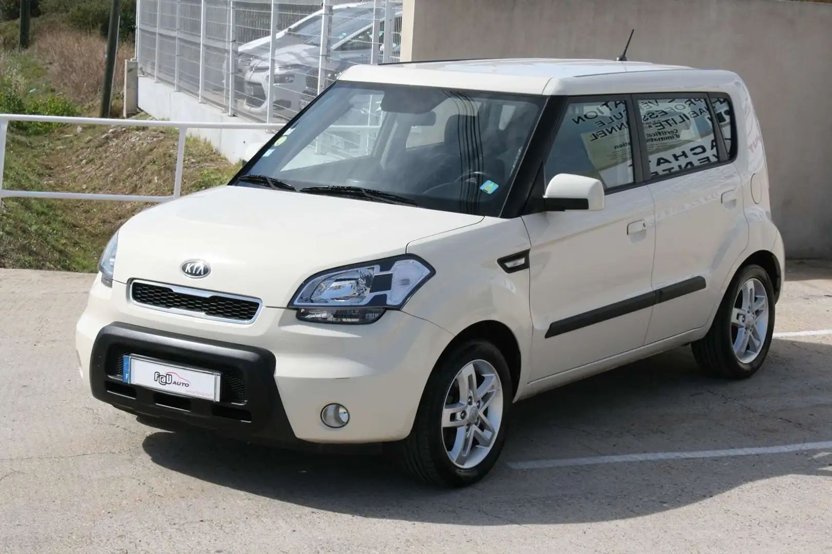 Kia Soul 1.6 16V PLUG Beige - 2