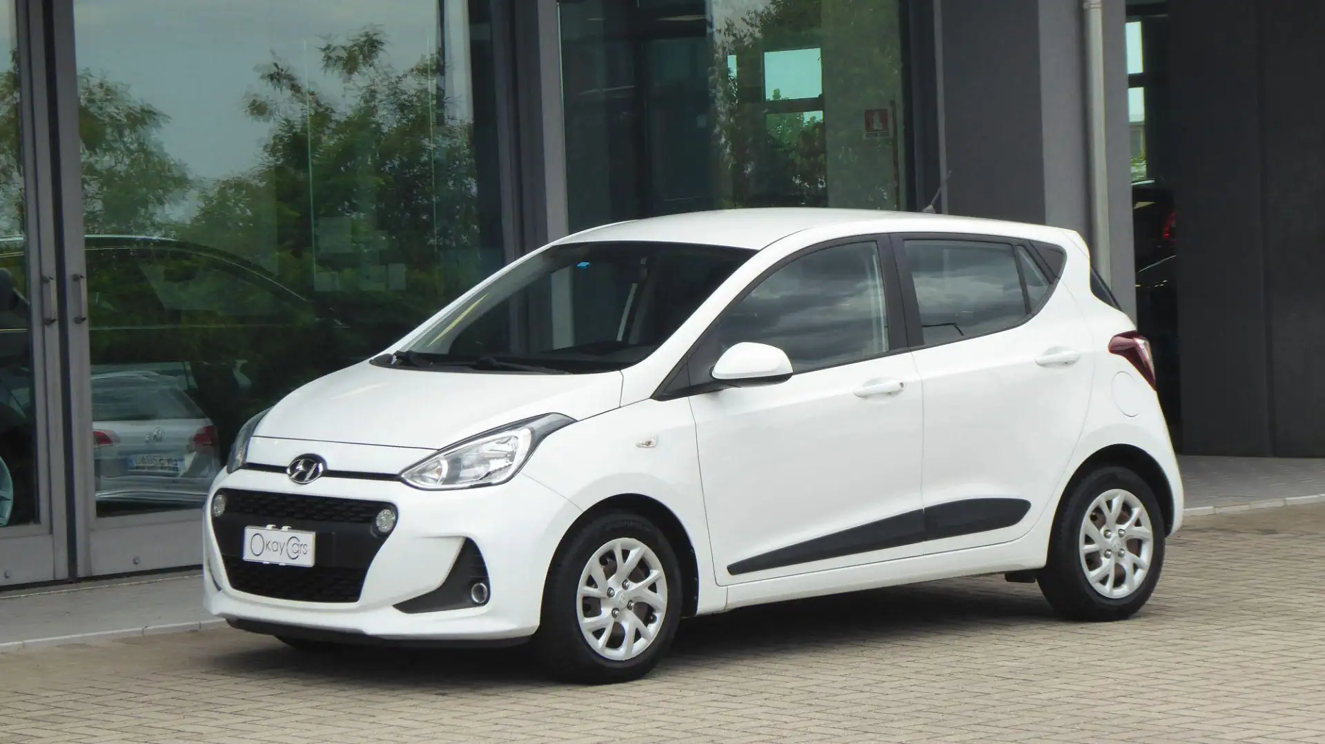 Hyundai i10 1.0 LPGI Econext Classic Blanc - 1