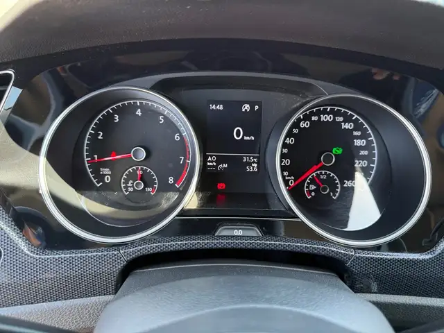 Volkswagen Touran view 12