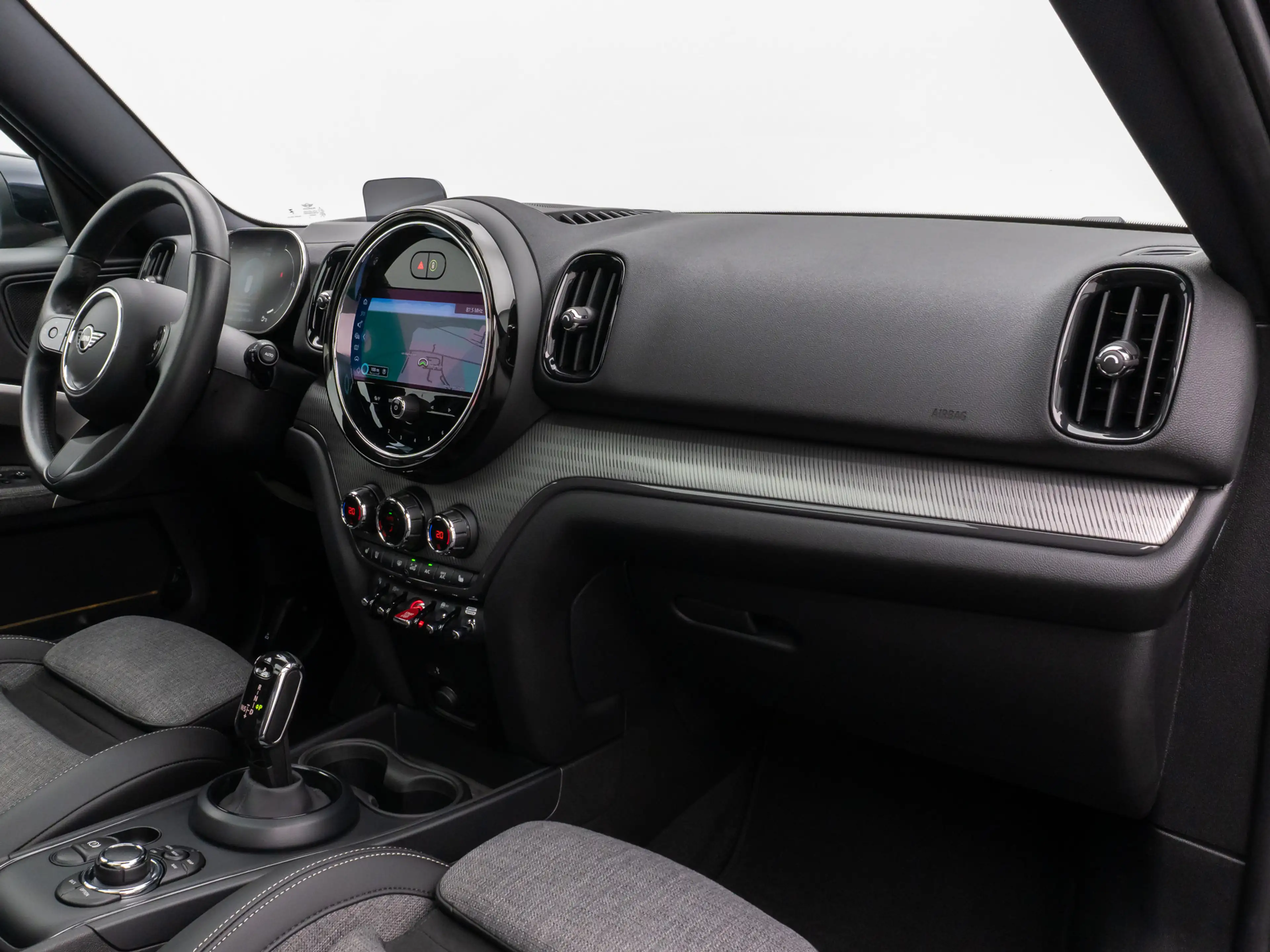 MINI Cooper Countryman HUD Panorama Kamera Sportsitze — photo 23