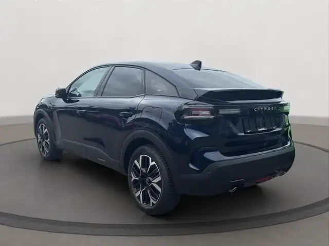 Citroen C4 view 3