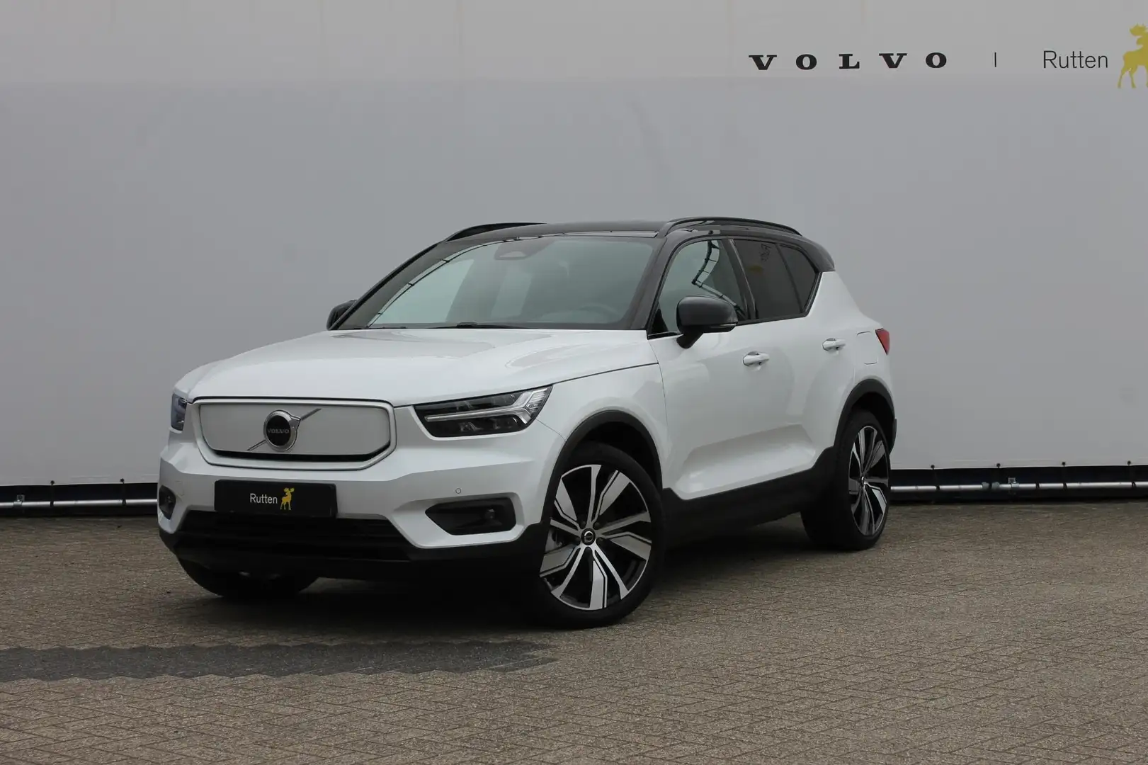 Volvo XC40 Recharge P8 AWD R-Design 20" lm velgen / Warmtepom Blanc - 2