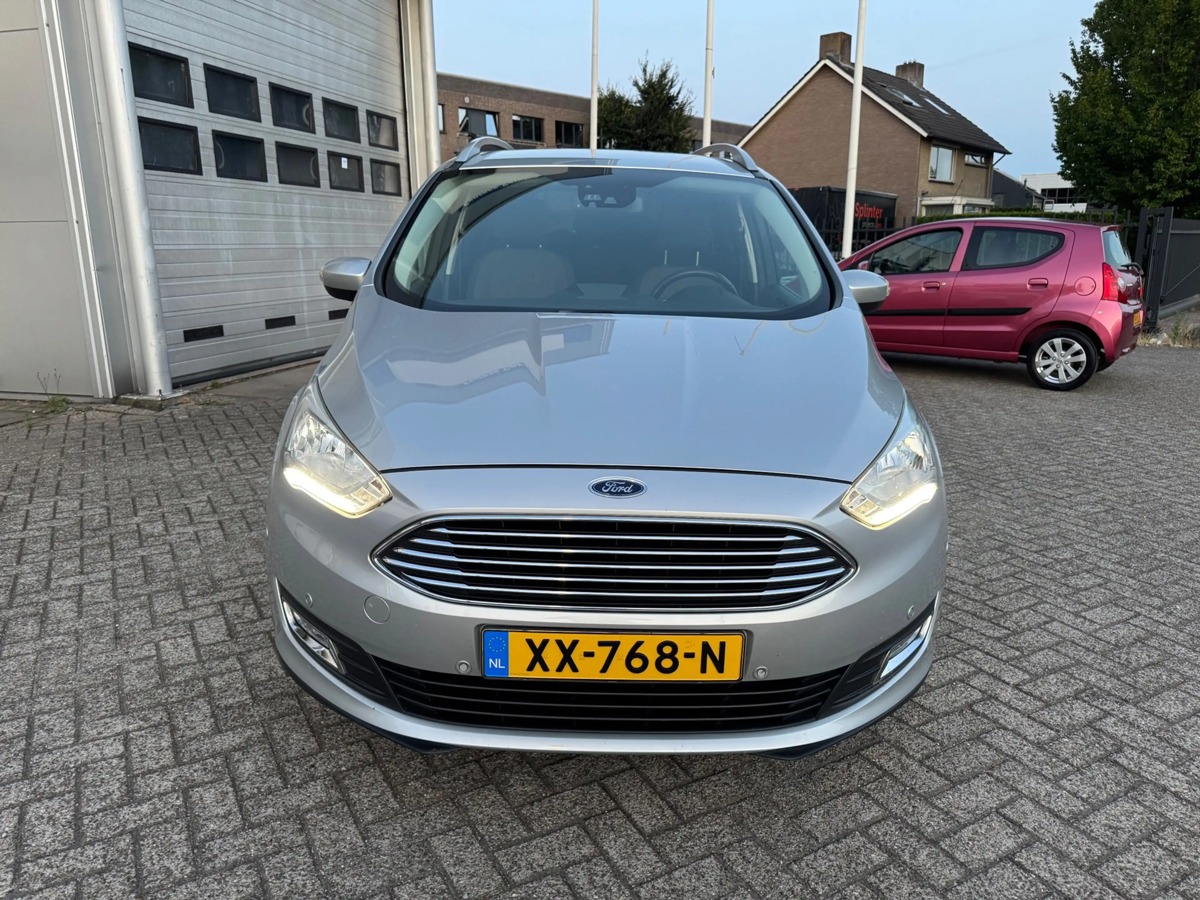 Ford Grand C-Max 1.0 Titanium 7PERS, Led, Navigatie — photo 9