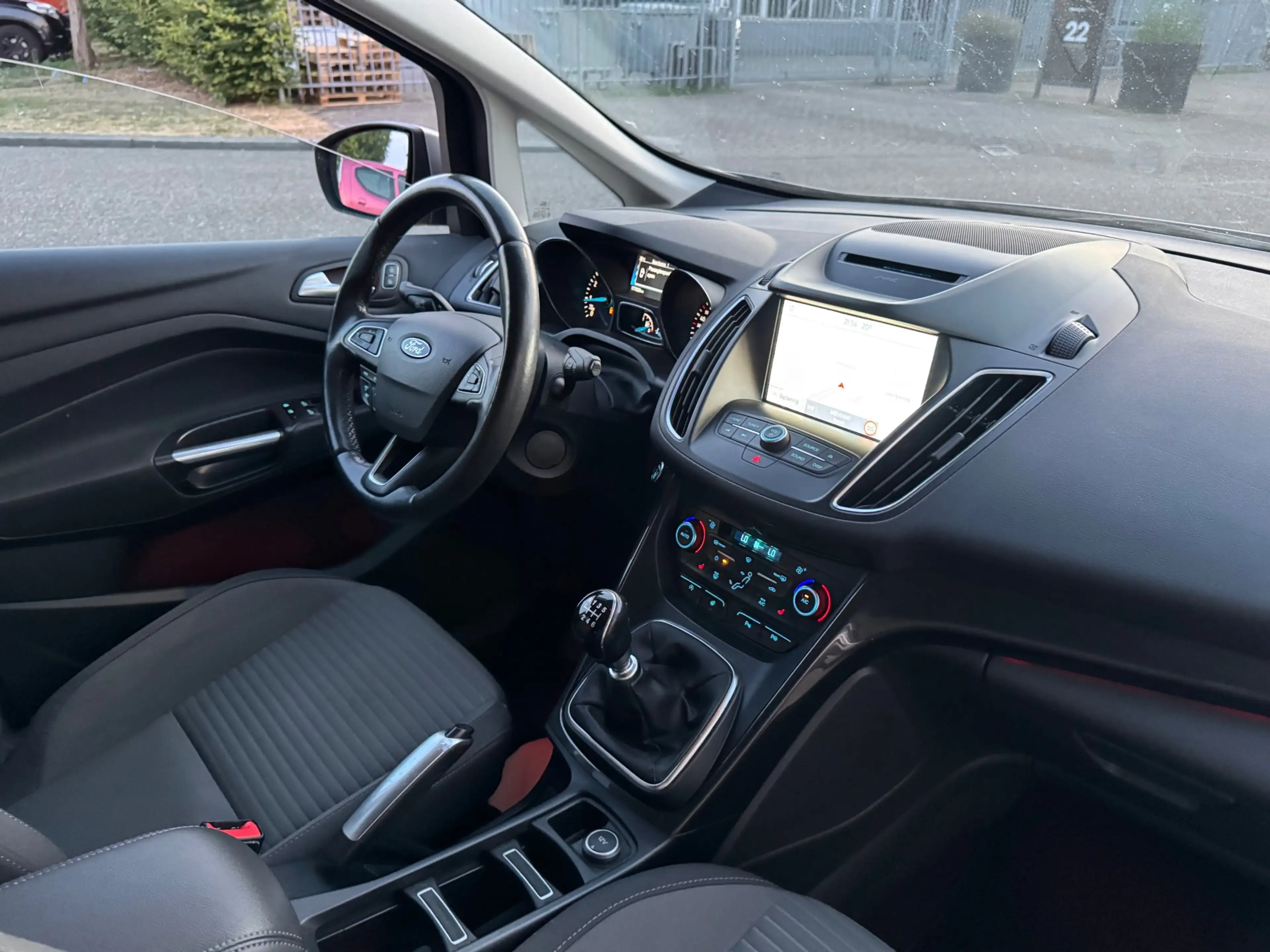 Ford Grand C-Max 1.0 Titanium 7PERS, Led, Navigatie — photo 14