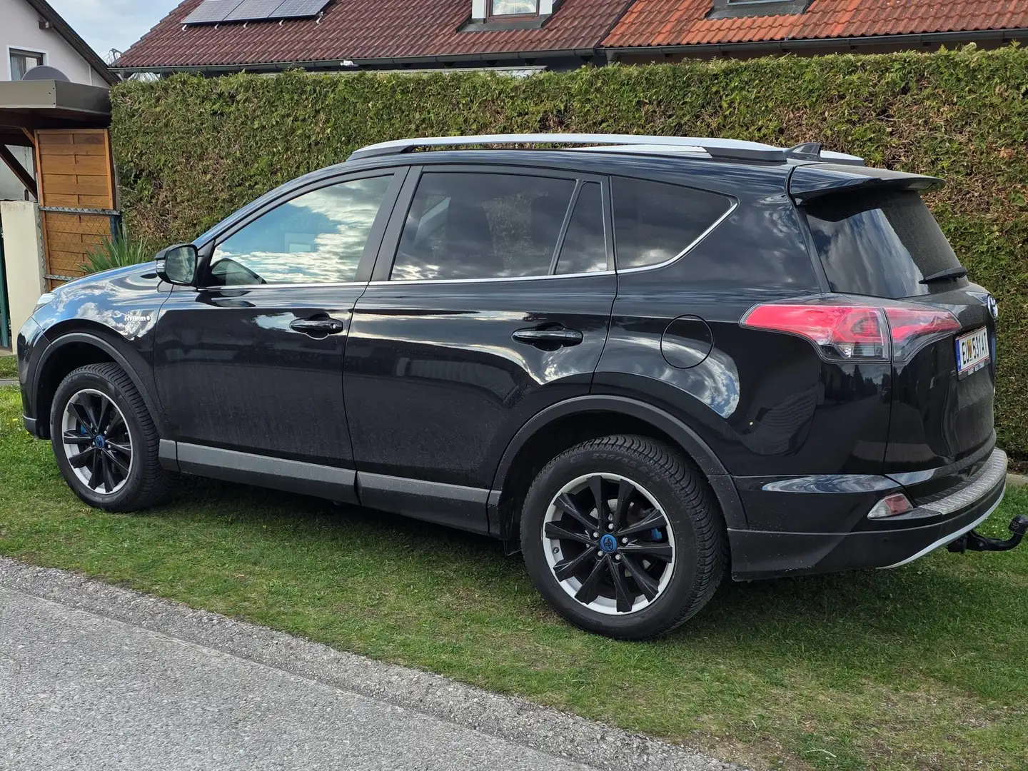 Toyota RAV 4 RAV4 2,5,Hybrid Schwarz - 1
