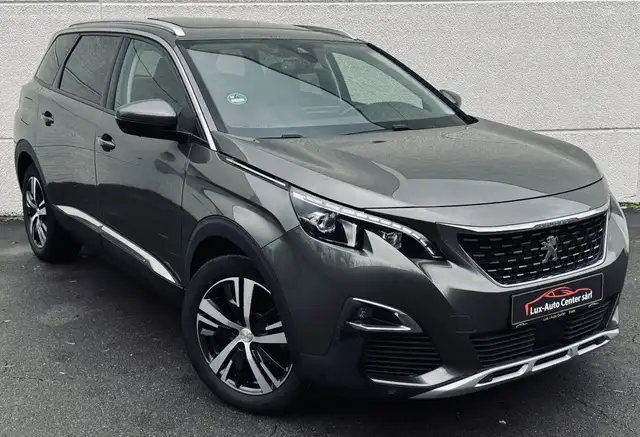 Peugeot 5008 5008//Diesel // Garantie et révisée✅