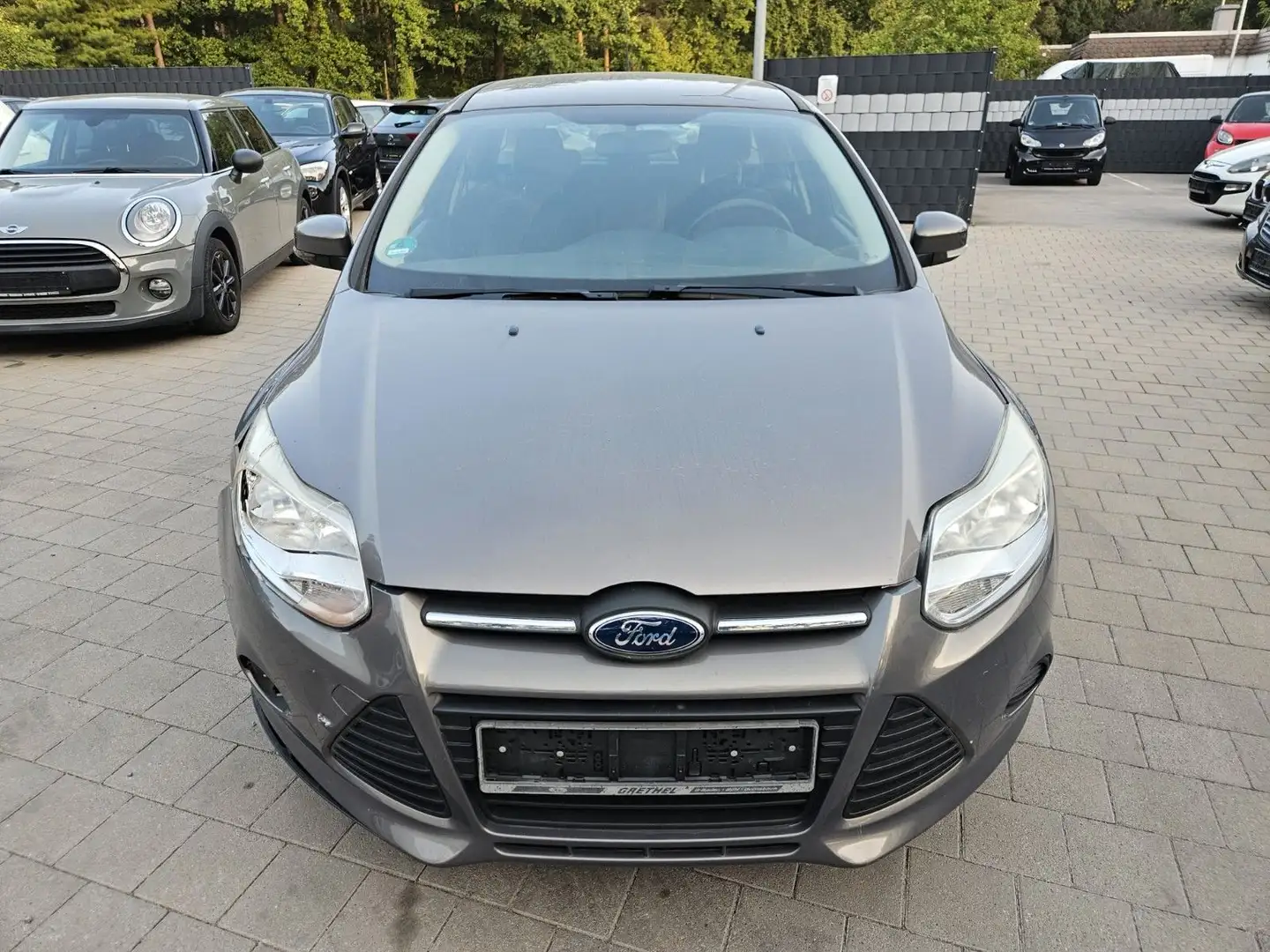 Ford Focus Turnier Ambiente Braun - 2