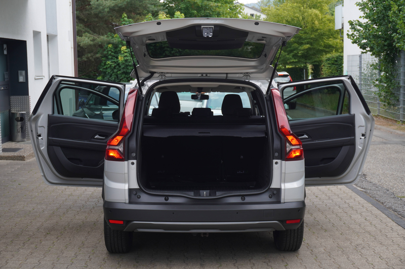 Dacia Jogger 1.0 TCe Extreme+ LPG+KLIMA+NAVI+KAMERA+AHK+ALU+1Hand — photo 9
