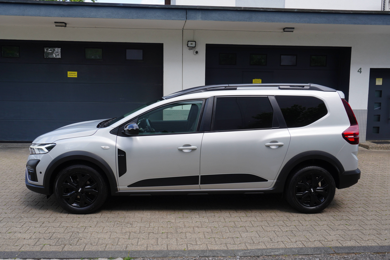 Dacia Jogger 1.0 TCe Extreme+ LPG+KLIMA+NAVI+KAMERA+AHK+ALU+1Hand — photo 4