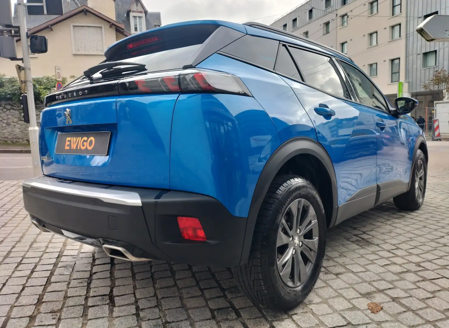 Peugeot 2008 GENERATION-II 1.2  130 STYLE S&S "Apple Carplay // Android Auto" - 2