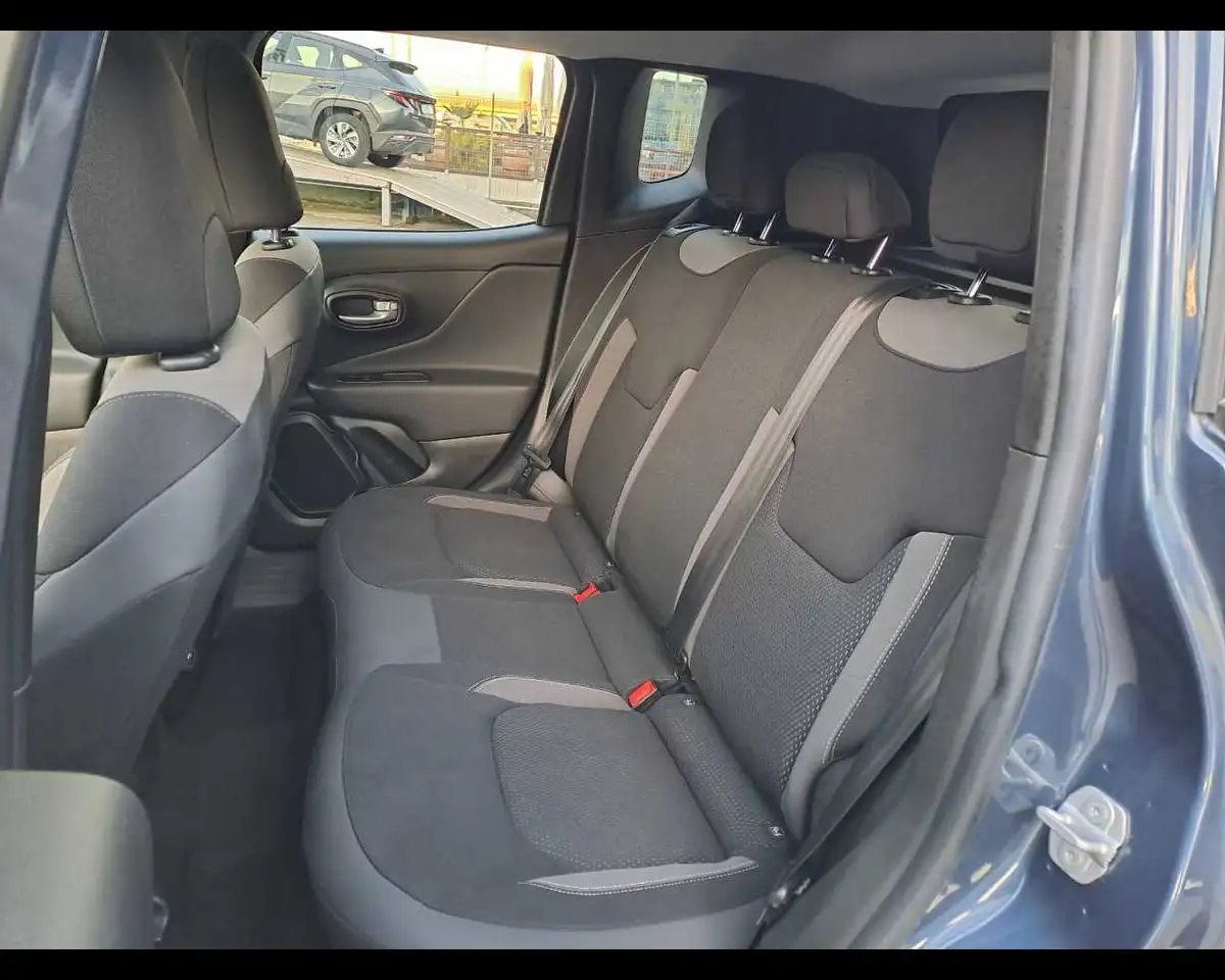 Jeep Renegade 1.6 Multijet II Limited 10