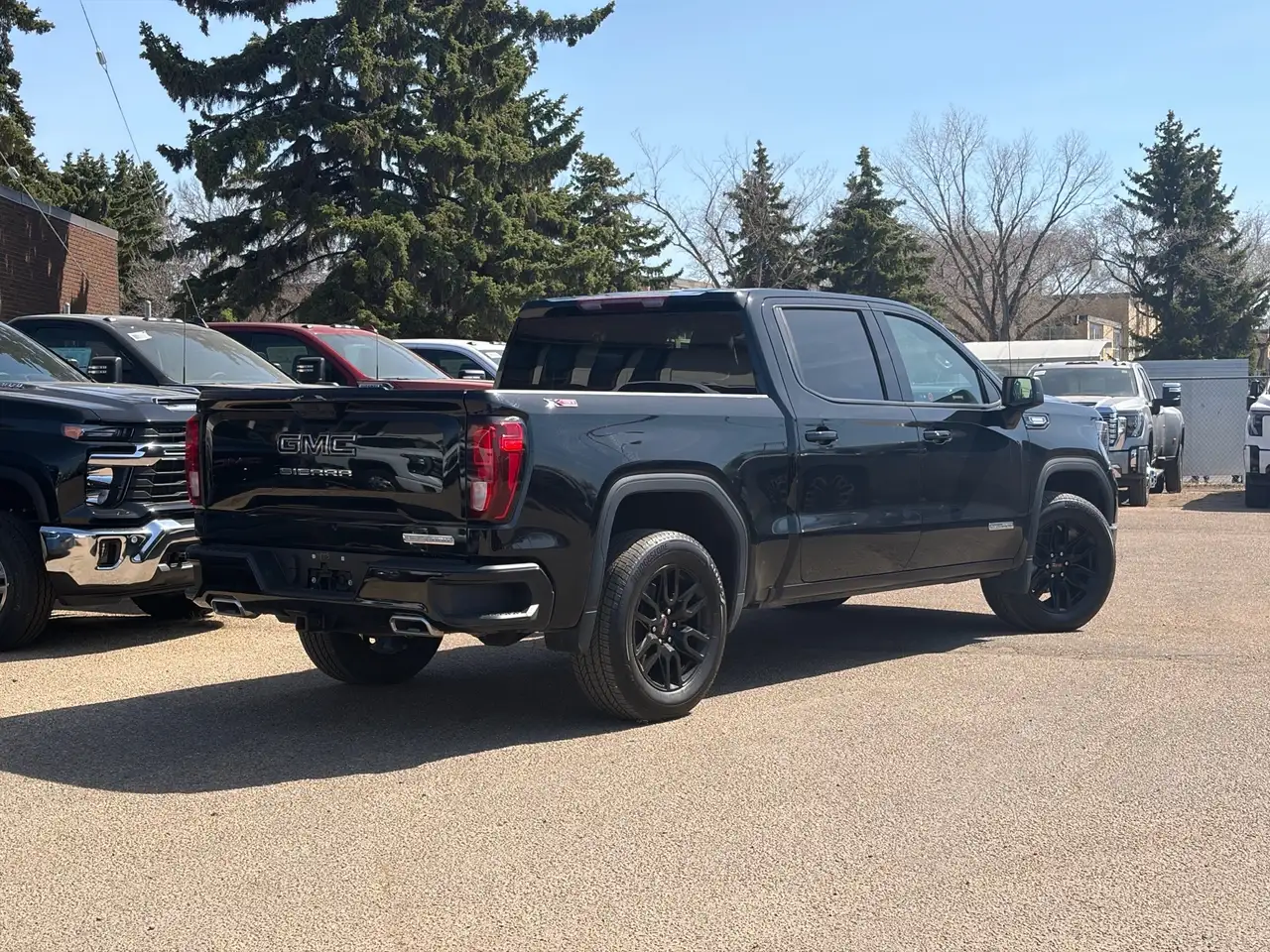 GMC Sierra 1500 снимка GMC Sierra 1500