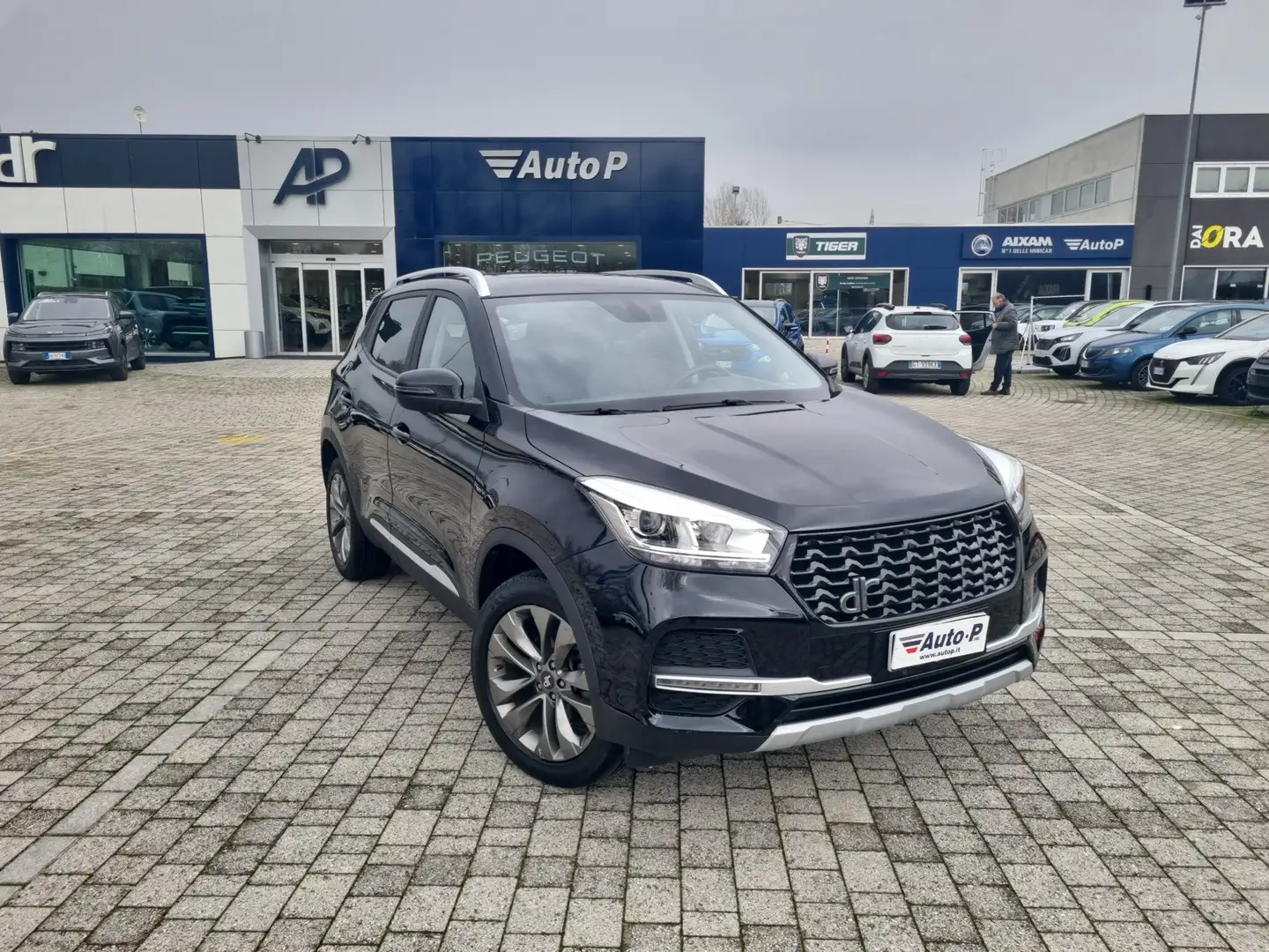 DR Automobiles DR4.0 dr 4.0 1.5 Bi-Fuel GPL Noir - 2