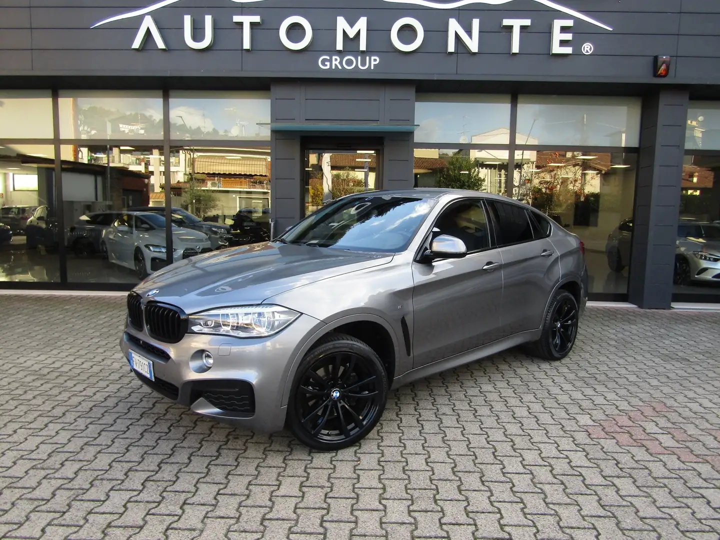 BMW X6 XDRIVE 30d MSPORT 249CV AUTO,CERCHI 20,PELLE,LED Grijs - 1