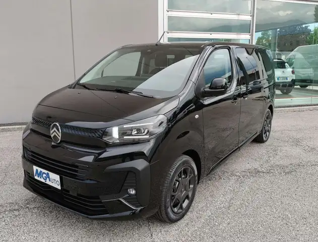 Citroen Spacetourer 2.0 Blue-HDI 180 CV EAT8 Business 8 posti 4.95 m