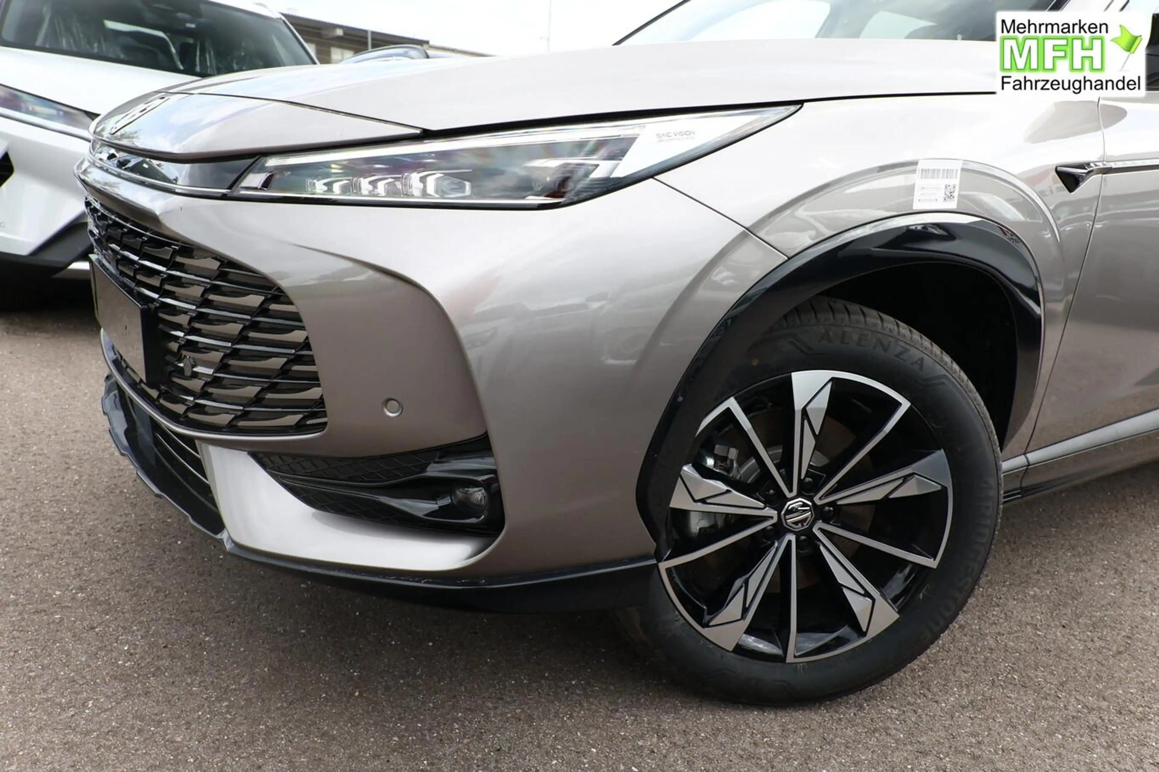 MG HS Luxury HEV+ ACC 360Kam SHZ eHK TotW KeyL 19Z 16... — photo 4
