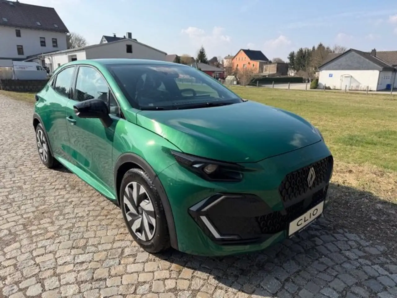 Renault Clio VI 115 TCe 115 Evolution *Lieferung möglich 3