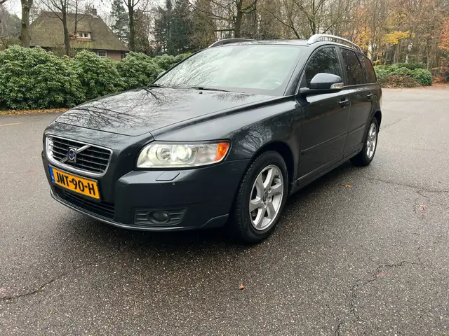 Volvo V50 2.4i 140PK 156dkm Summum Automaat Youngtimer Navi