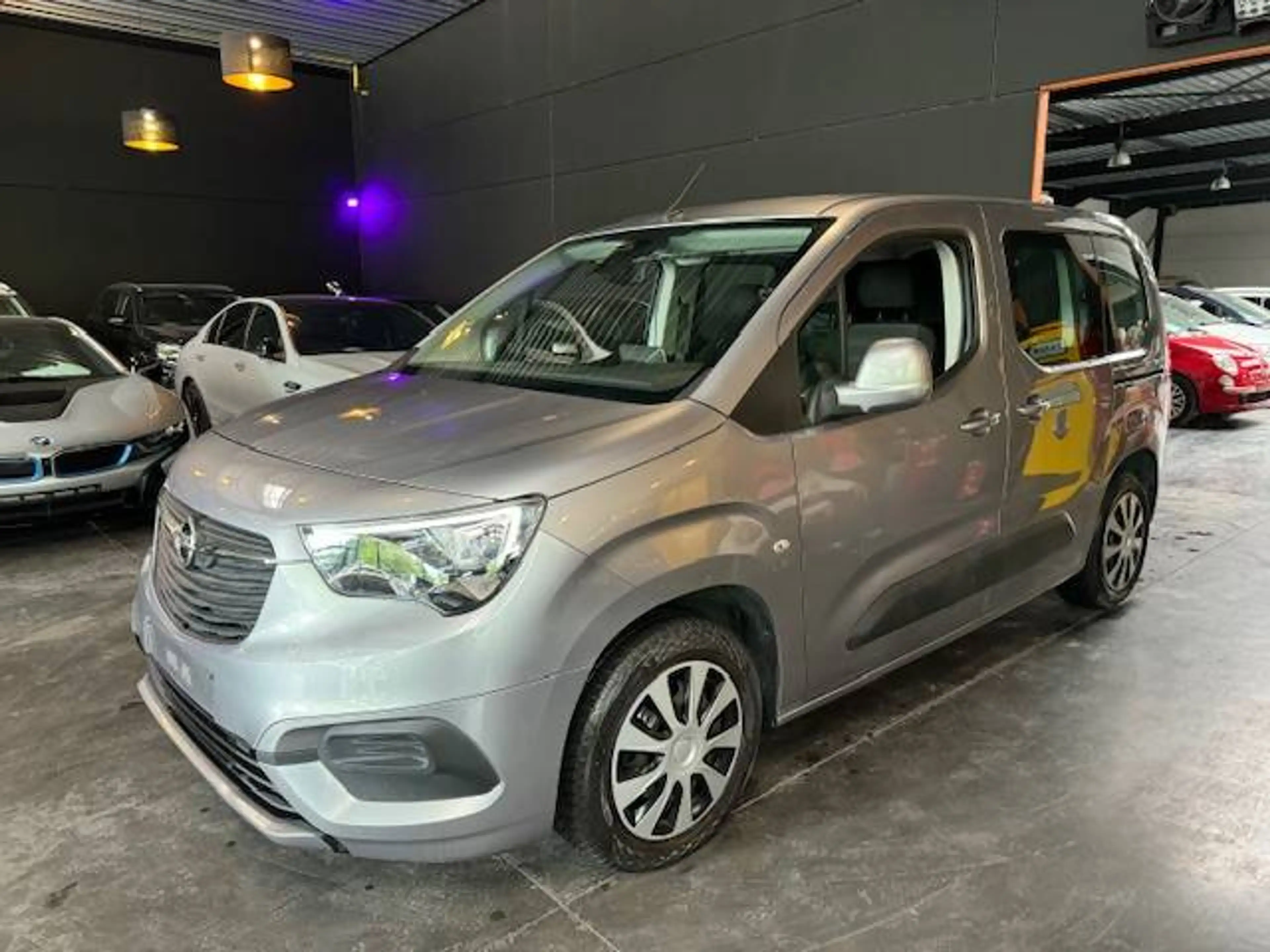 Opel Combo Life 1.2 T L1H1 - A/C - NAVI - MEDIA/TEL - LIM/REG - APP/ADR PLAY — photo 3