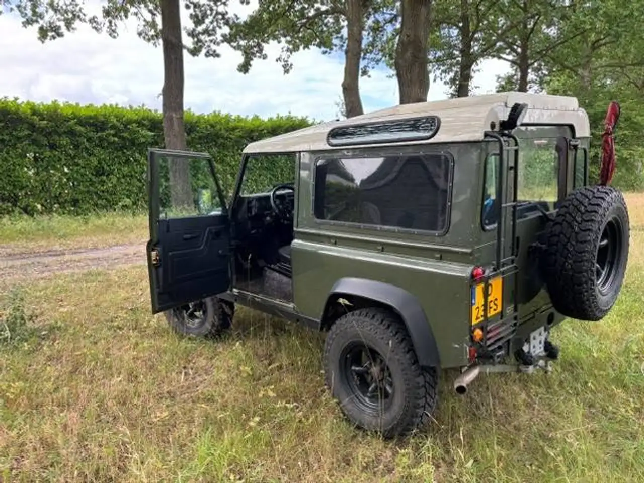 Land Rover Defender 3.5 V8 90" County, foto 4