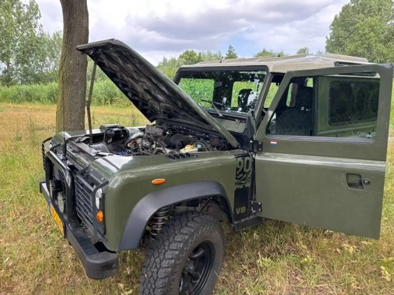 Land Rover Defender 3.5 V8 90" County, foto 2