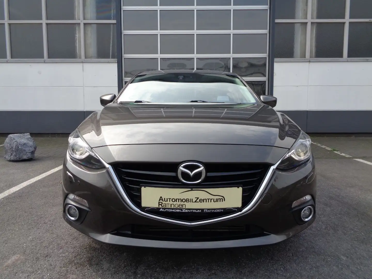 Mazda 3 Lim. 2.2d Sports-Line*1.HAND*LED*HuD*BOSE*NAV* Grau - 2