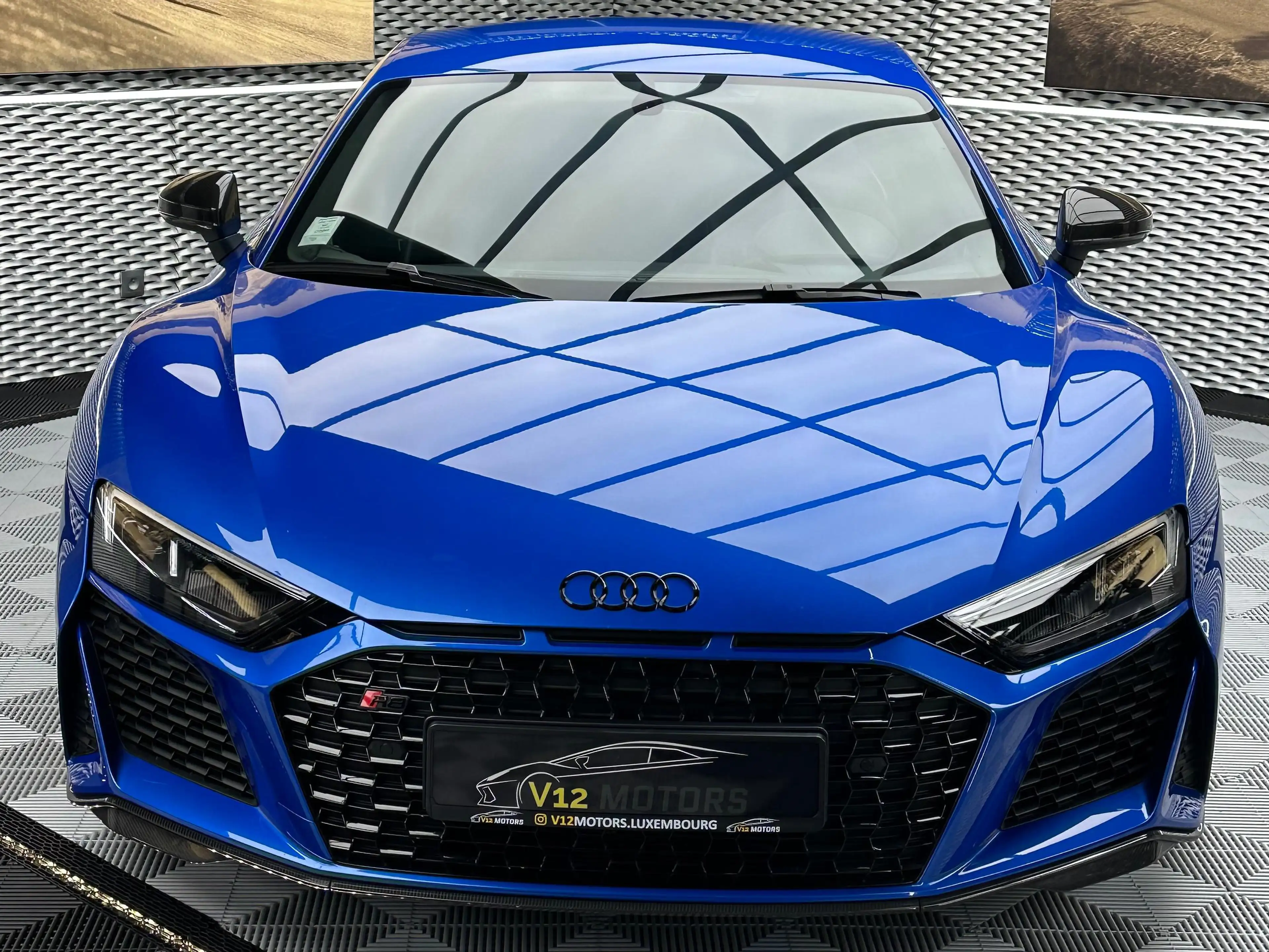 Audi R8 R8 V10 performance 5.2 FSI quattro S tronic — photo 2