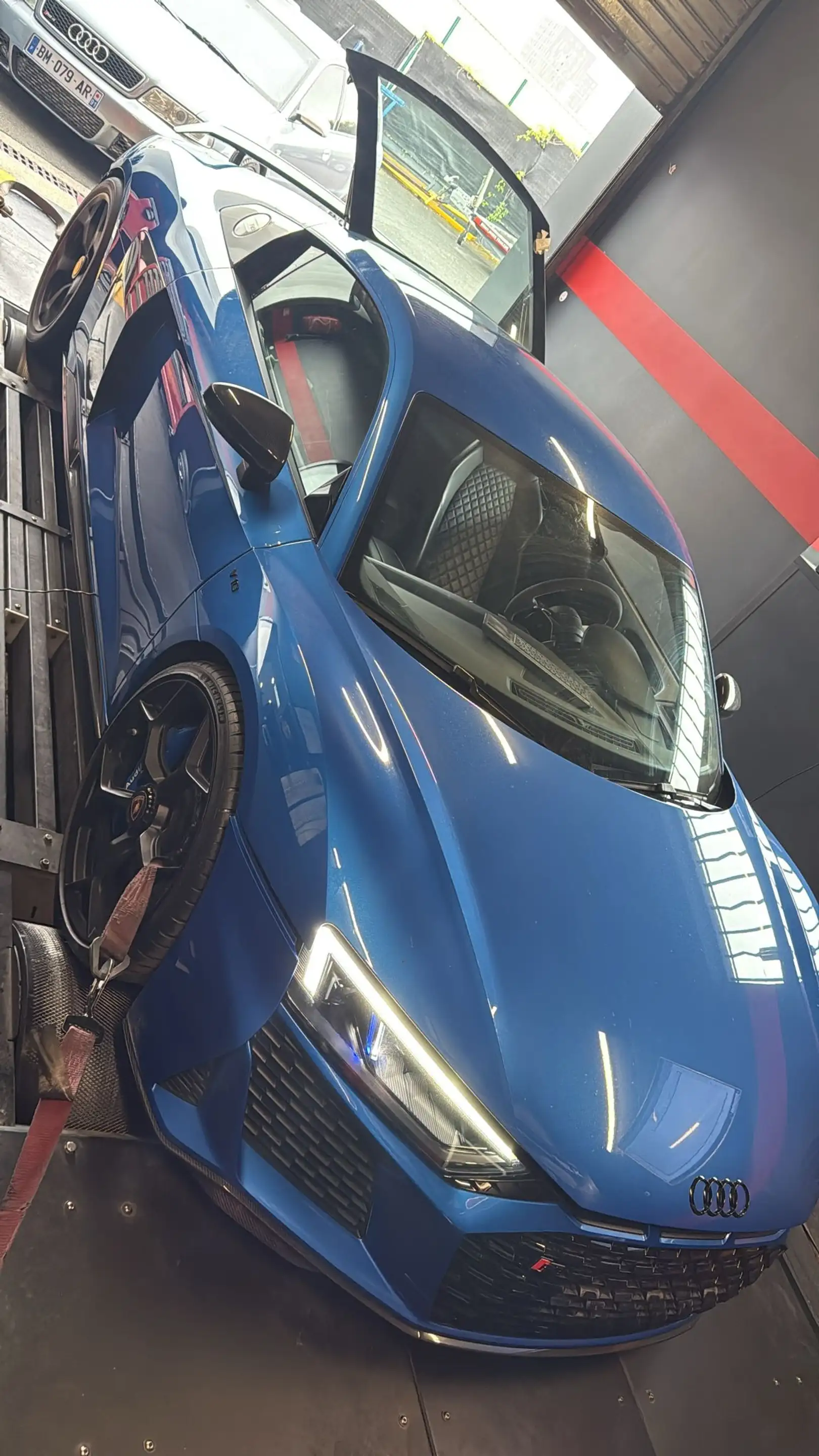 Audi R8 R8 V10 performance 5.2 FSI quattro S tronic — photo 8