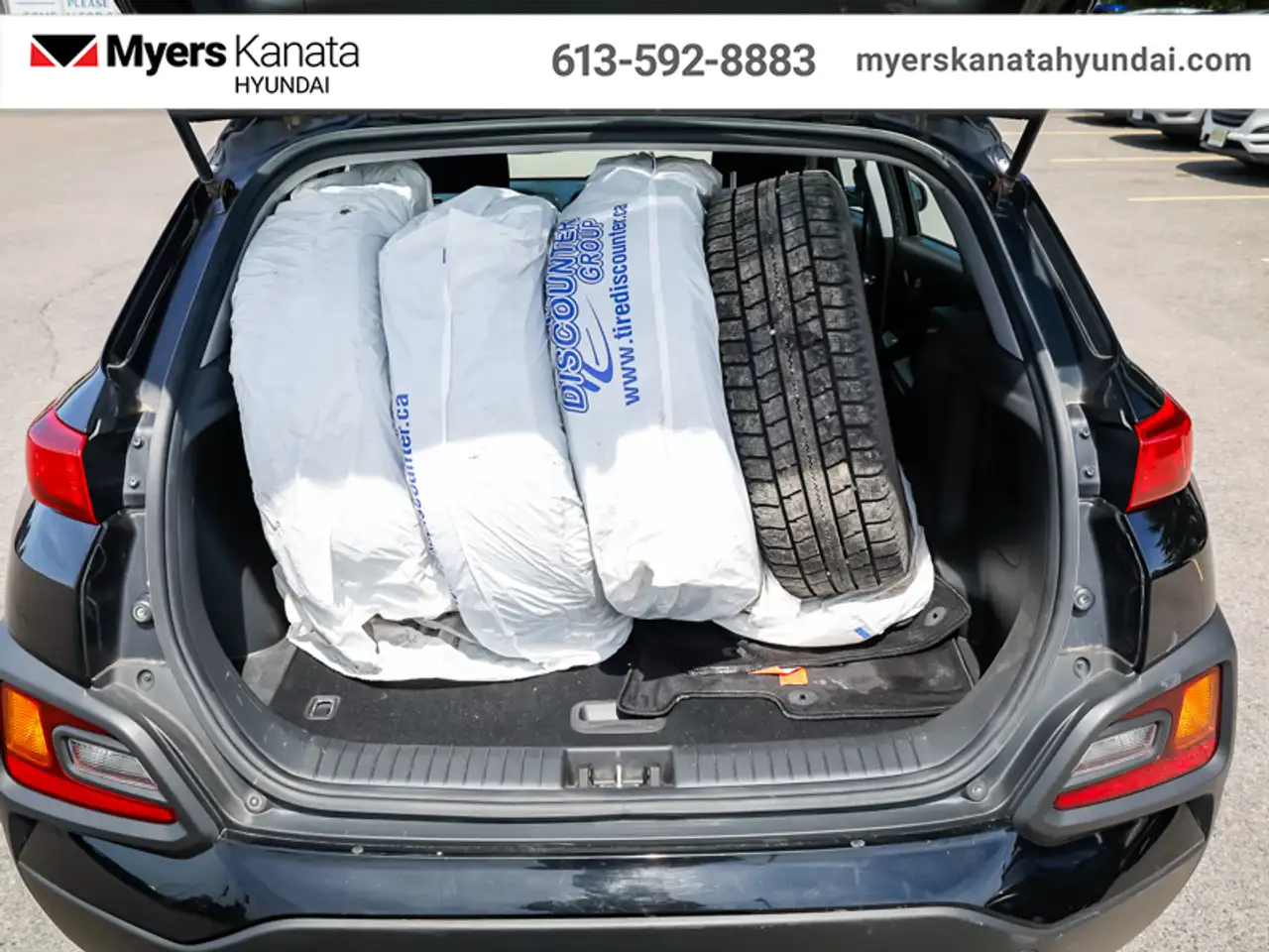 Hyundai KONA photo Hyundai KONA