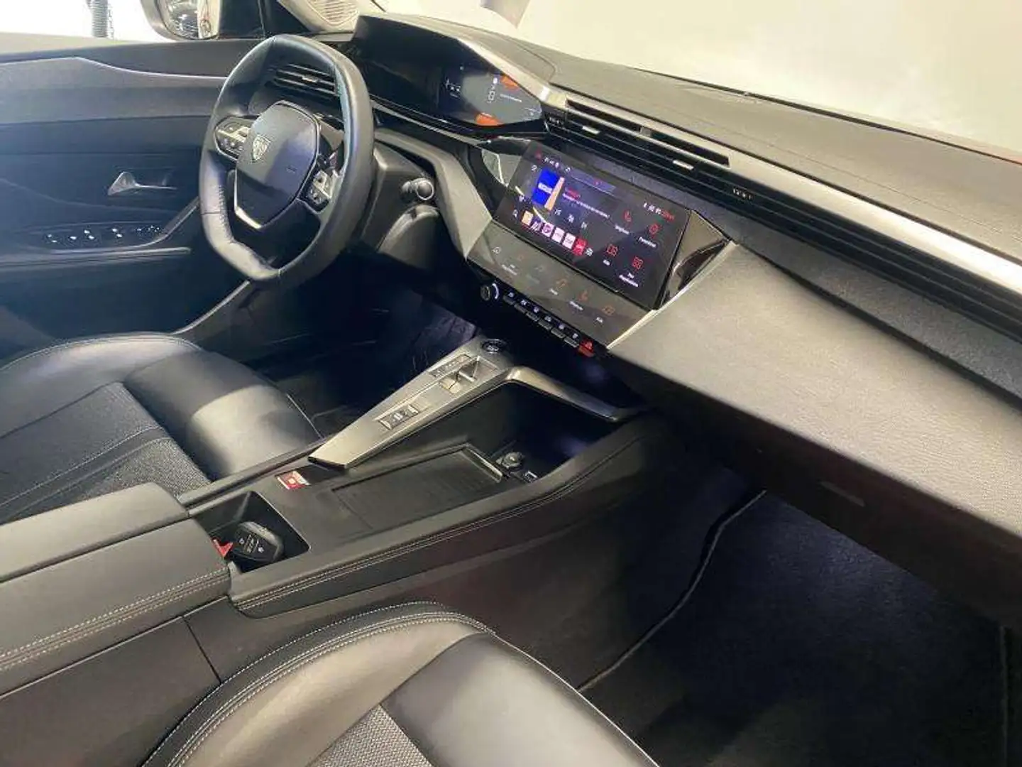 Peugeot 308 ALLURE - AUTOMATIQUE Rouge - 2