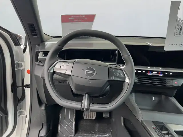 Opel Grandland view 7
